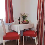 Stoichart Hotel 3*