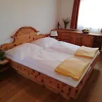 Stoichart Hotel